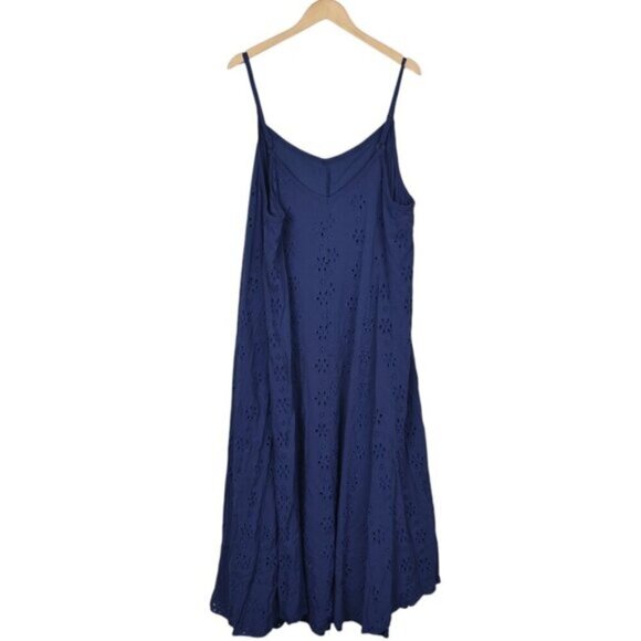 Torrid Maxi Challis Trapeze Dress Blue Embroidery Eyelet Flowy Size 3X - Picture 6 of 11